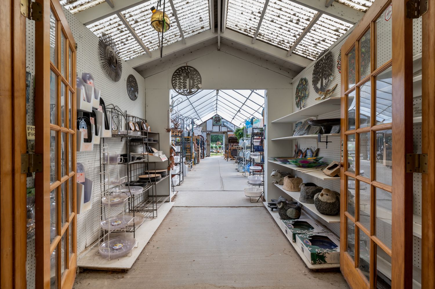 Coastal Landscaping & Garden Center: 941 State Rte 1, York, ME 03909